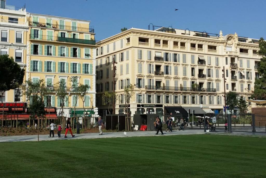 Spacious 3 Bedroom Flat Nice Center - Magnificent View-Parking מראה חיצוני תמונה