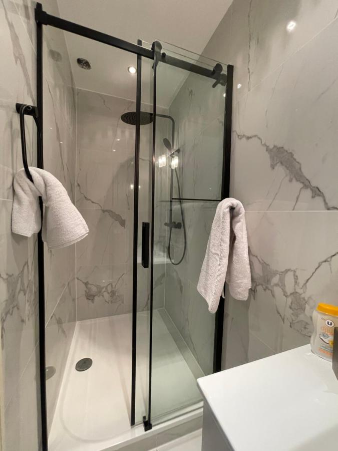 Spacious 3 Bedroom Flat Nice Center - Magnificent View-Parking מראה חיצוני תמונה
