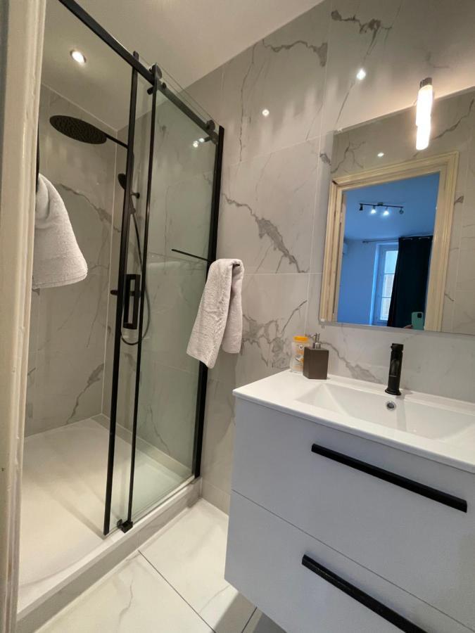Spacious 3 Bedroom Flat Nice Center - Magnificent View-Parking מראה חיצוני תמונה